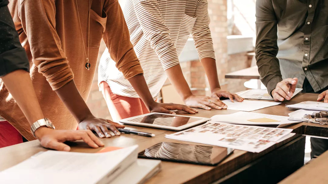 北京市调查取证公司：确保商业决策的法律基石与精准依据