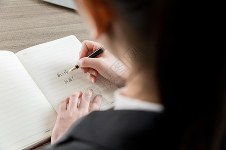 北京市私家侦探：商业调查咨询对企业决策有何影响?